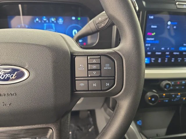 New 2026 Oxford White Ford F-250® XLT image 39
