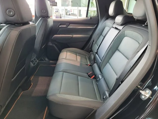 2026 GMC Terrain AT4 - Photo 6