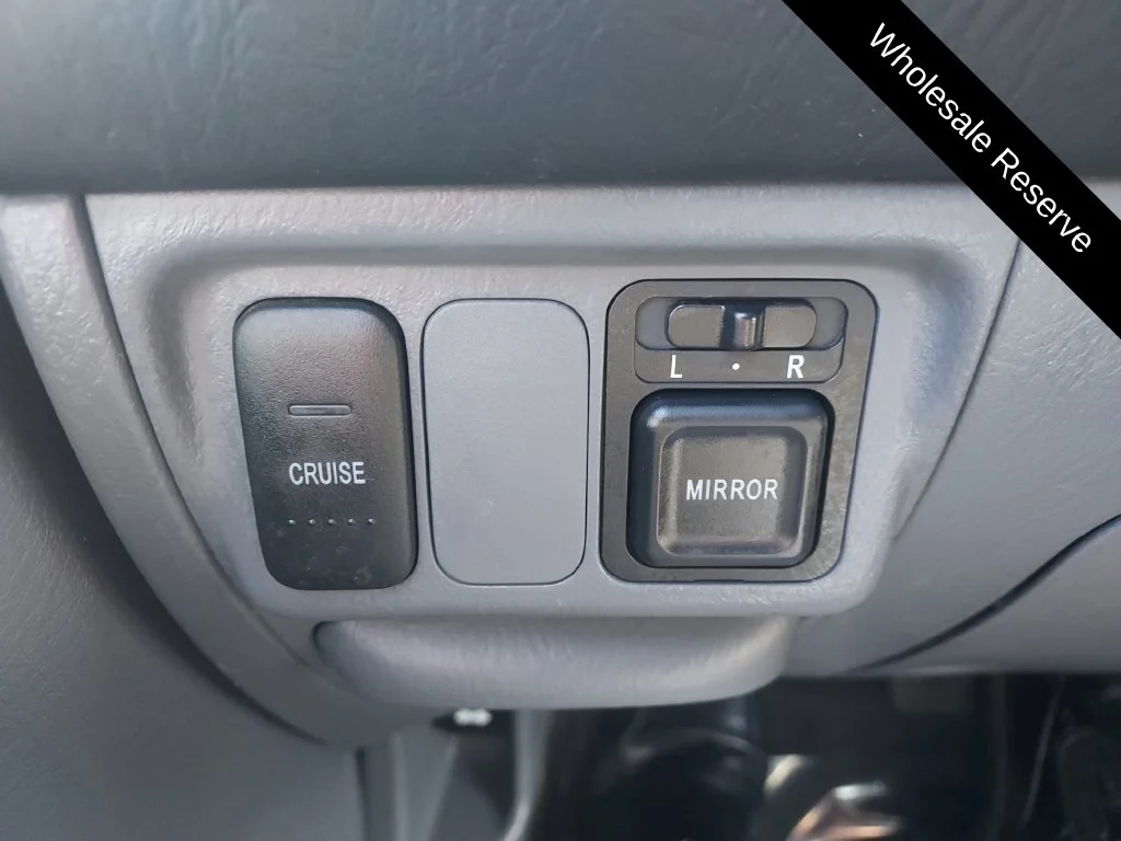 Used 2004 Black Honda LX image 9