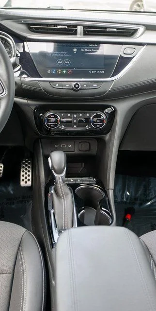 Used 2023 Gray Buick Select image 15