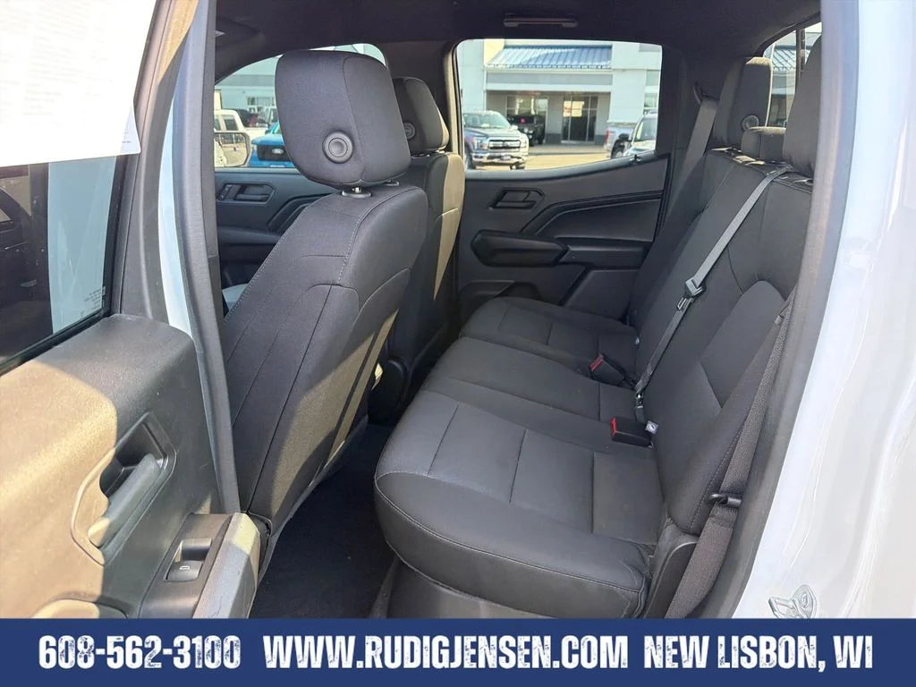 Used 2024 White Chevrolet Trail Boss image 24
