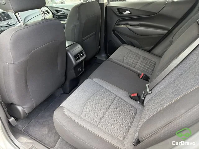 Used 2022 Silver Ice Metallic Chevrolet LT image 17