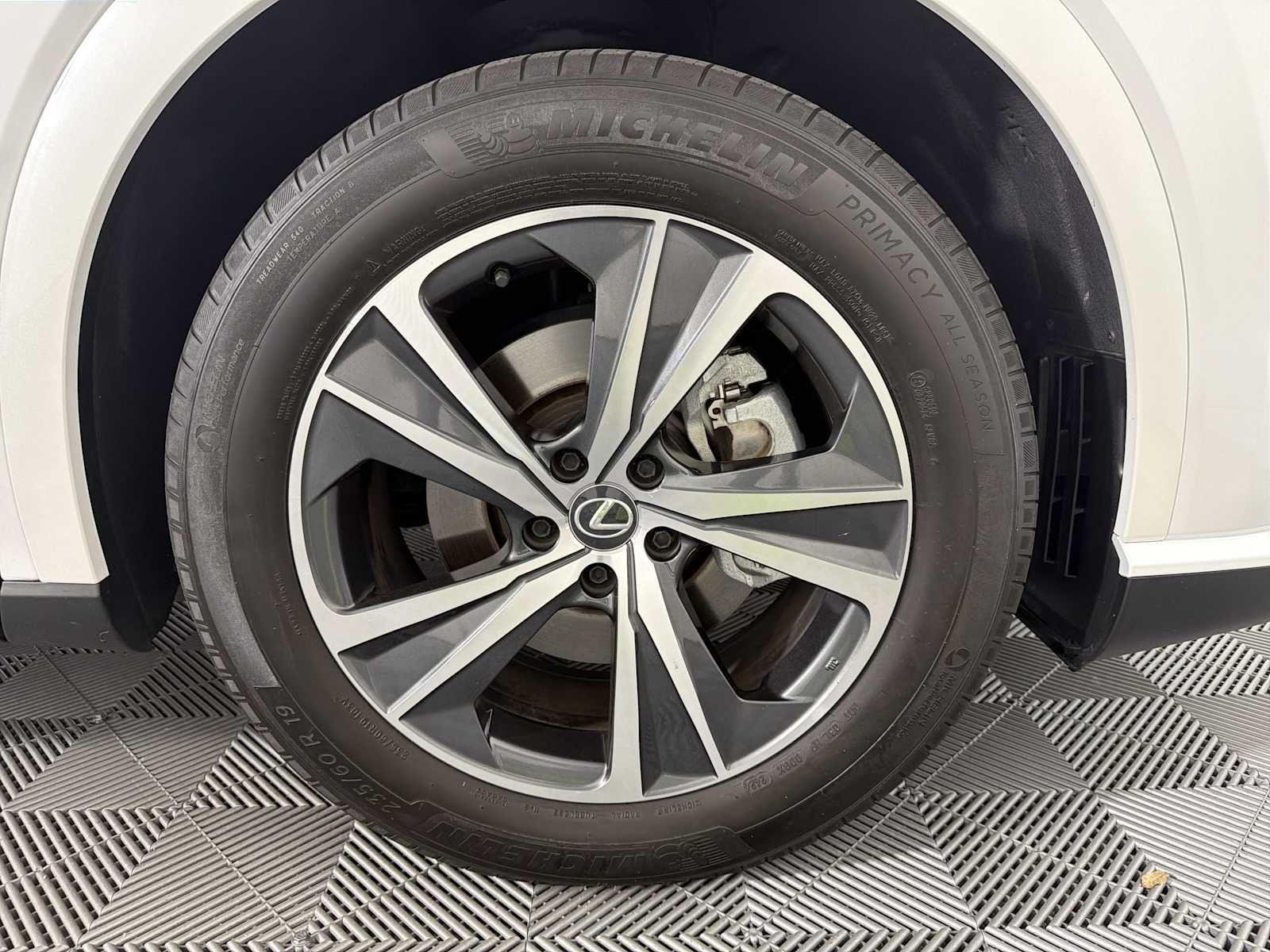 Used 2024 Eminent White Pearl Lexus RX 350 Premium Plus image 15