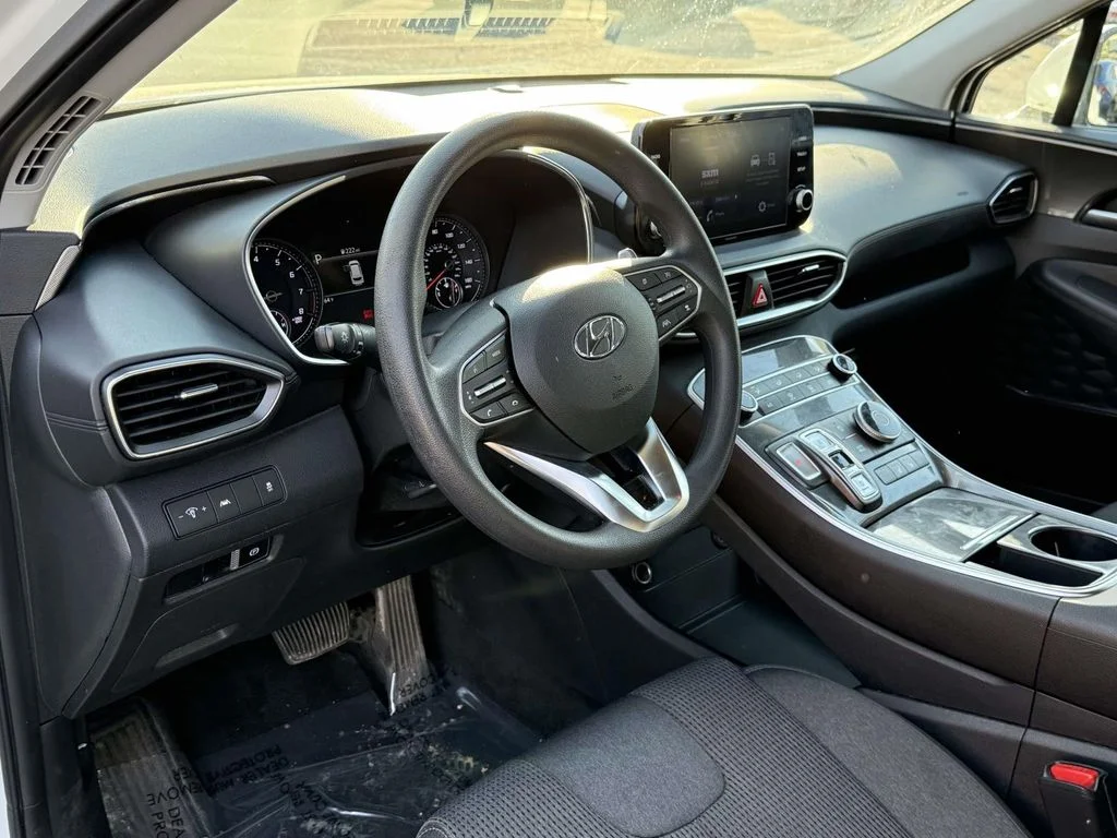 Used 2021 Gray Hyundai SEL image 2