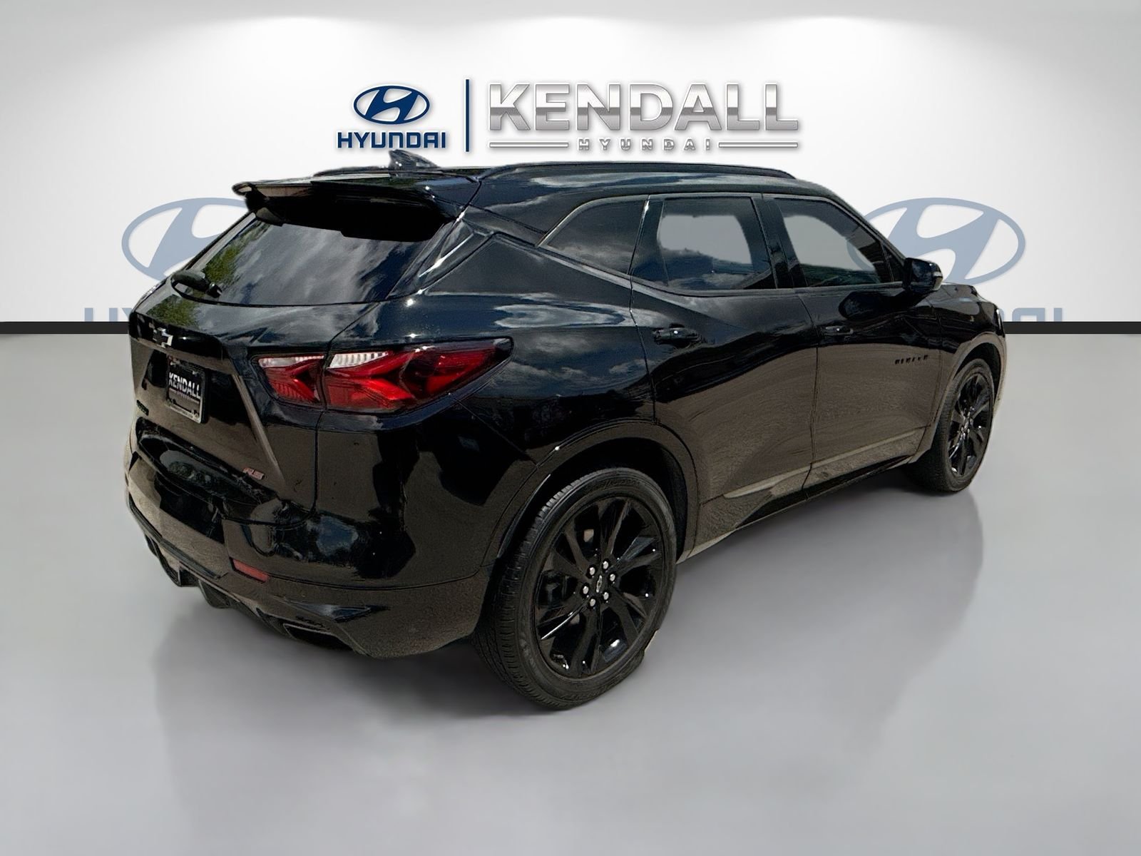 Used 2021 Black Chevrolet RS image 6
