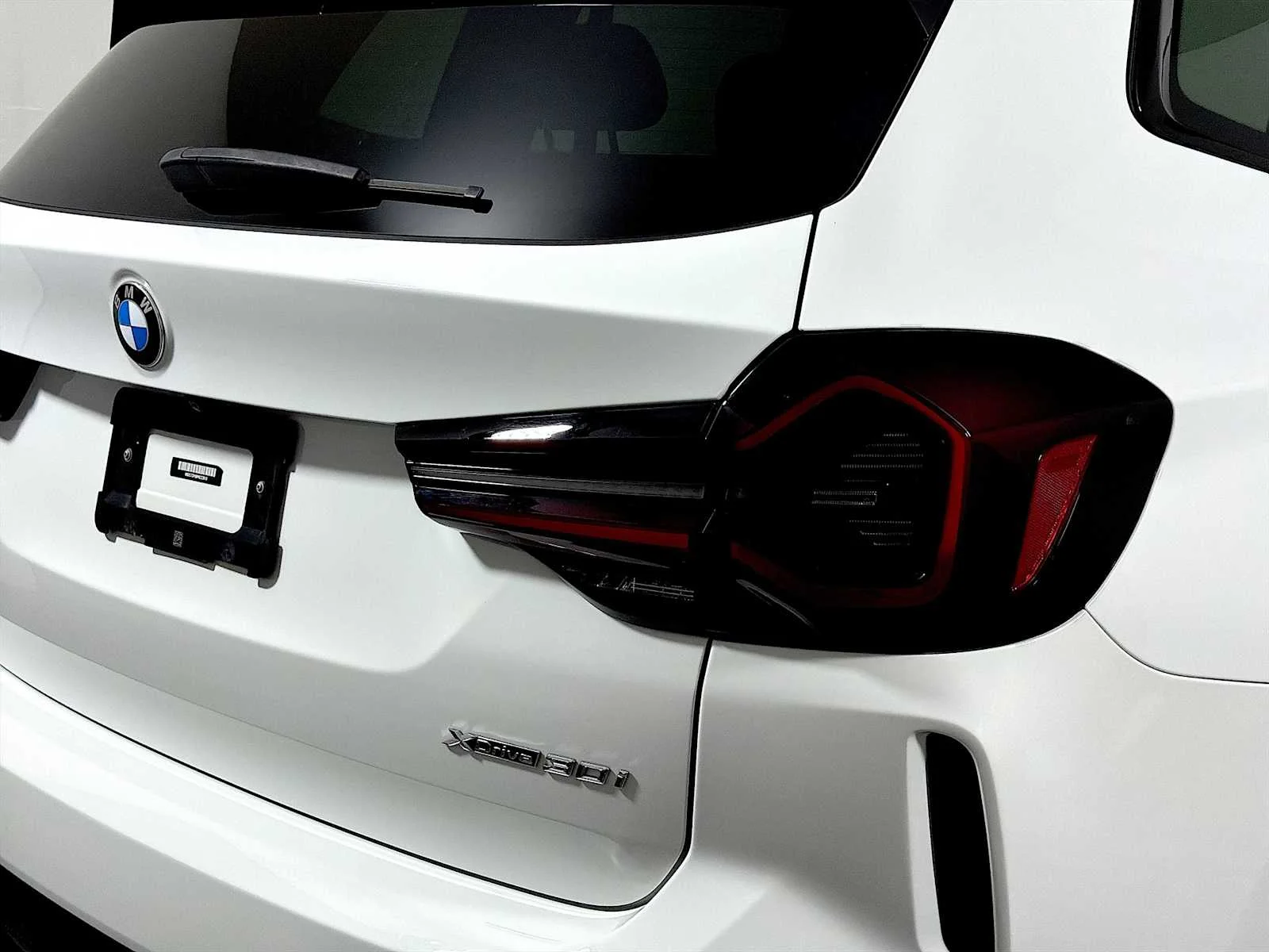 Certified Used 2023 Alpine White BMW xDrive30i image 28
