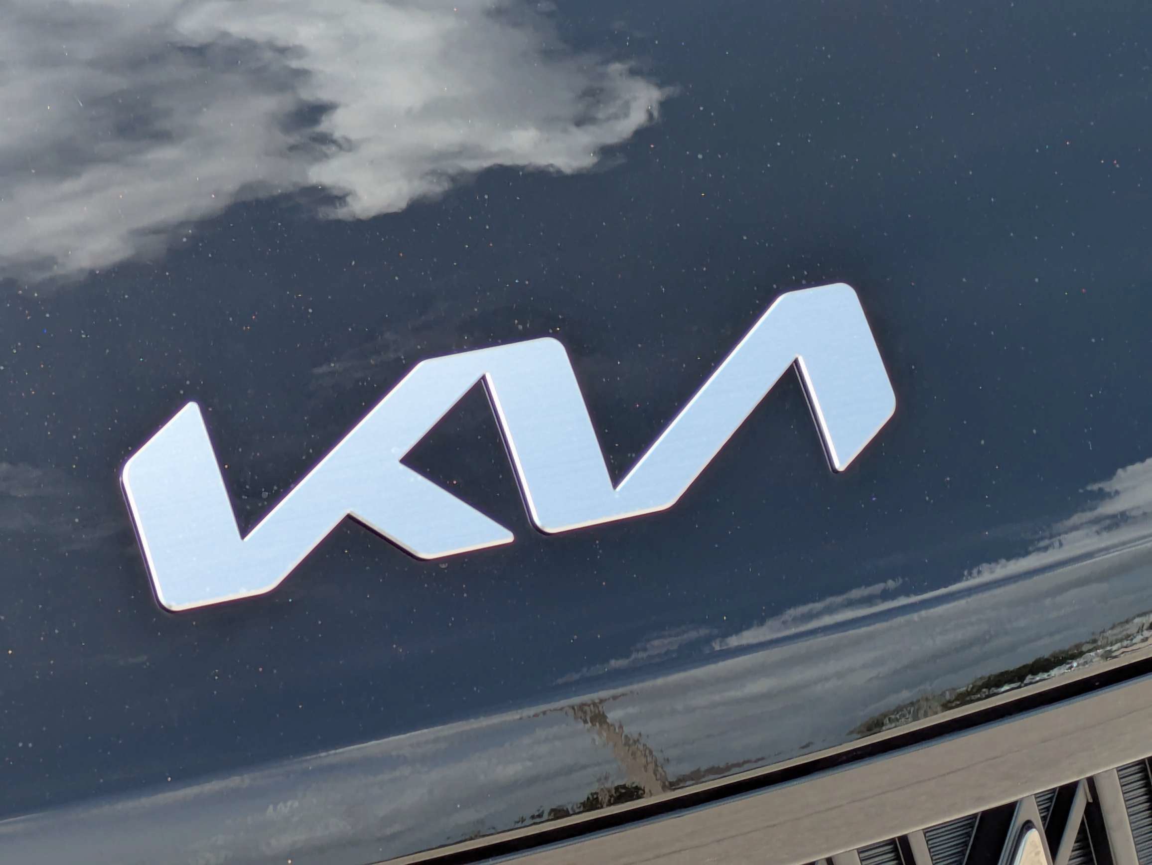 New 2026 Aurora Black Pearl Kia EX image 13