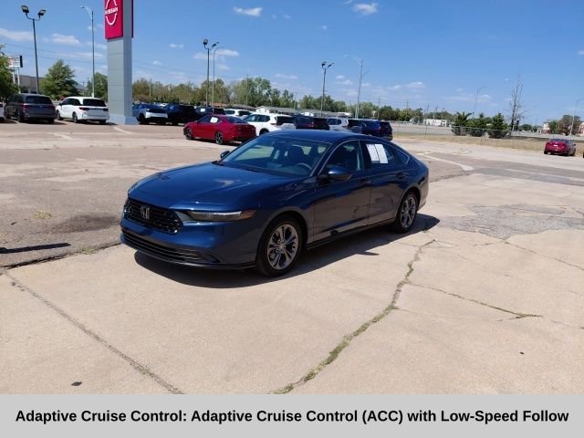 Used 2024 Canyon River Blue Metallic Honda EX image 9