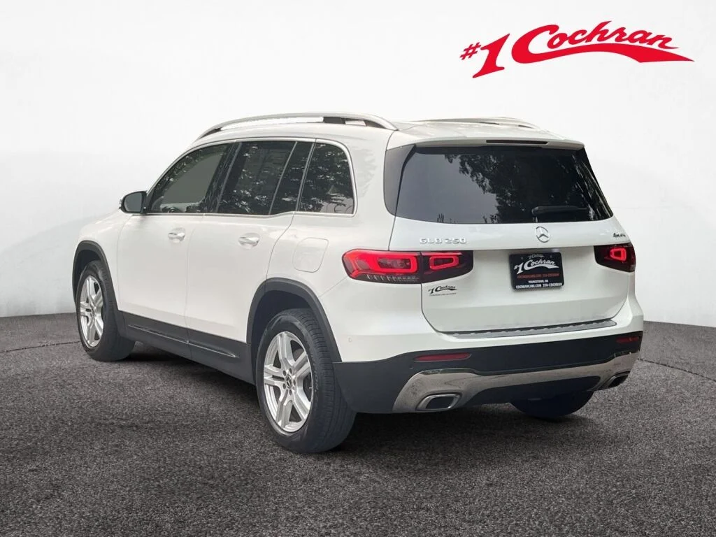 Certified Used 2023 Polar White Mercedes-Benz GLB 250 image 10