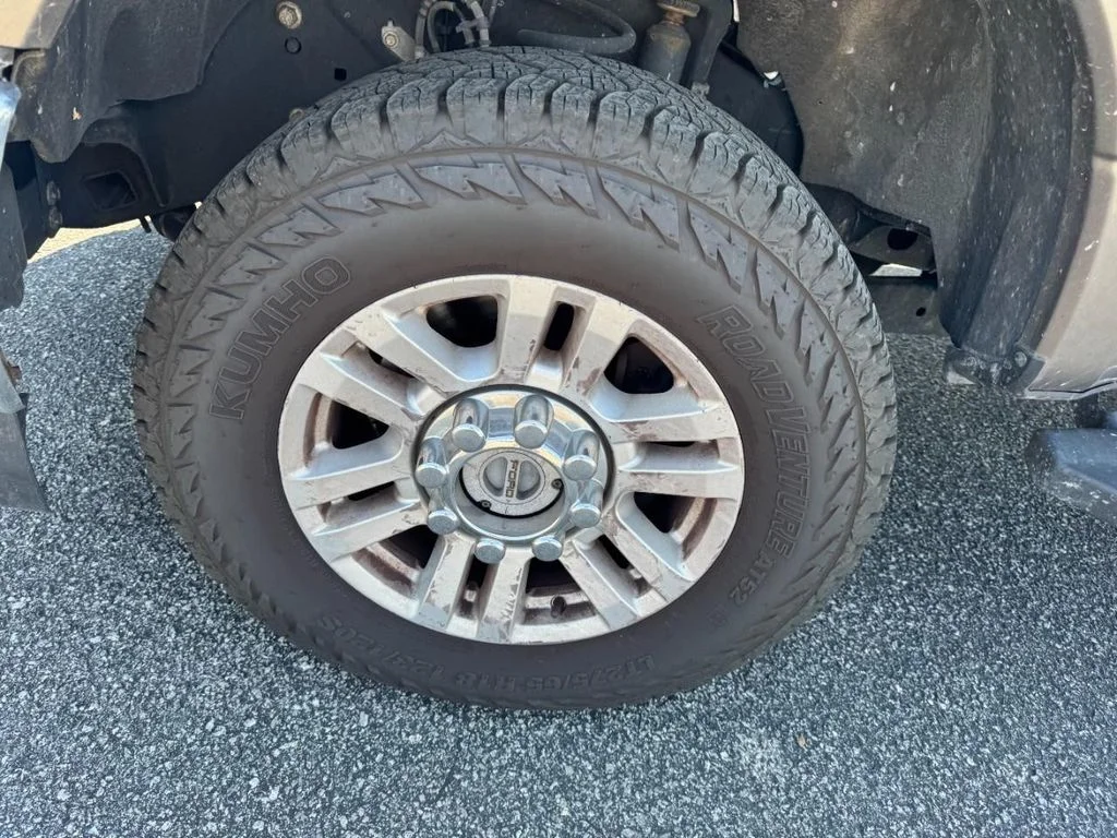 Used 2018 Stone Gray Metallic Ford XLT image 7