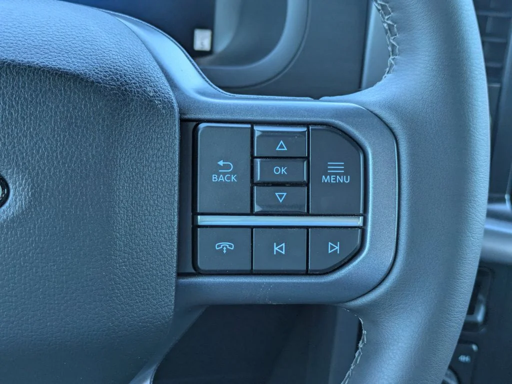 New 2026 Oxford White Ford XLT image 30