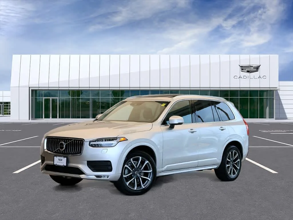 2021 Volvo XC90 Momentum