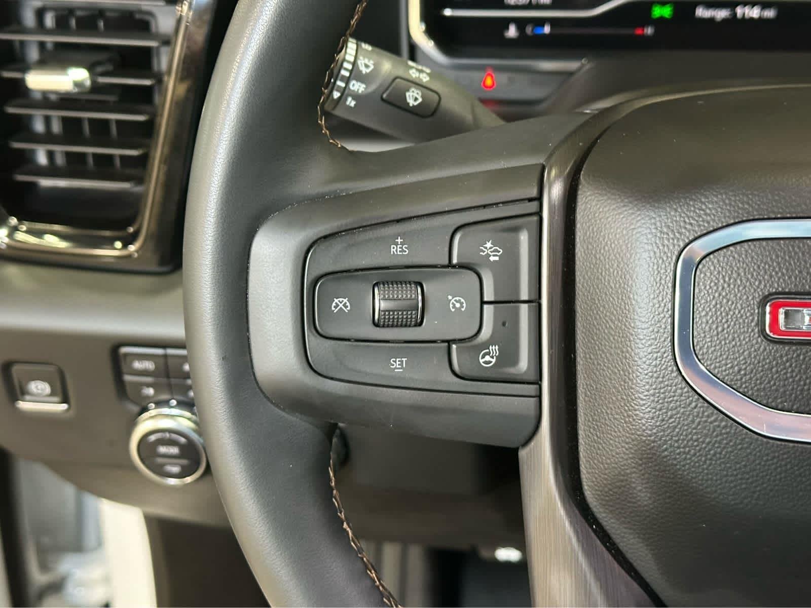 2025 GMC Sierra 3500HD AT4 - Photo 25