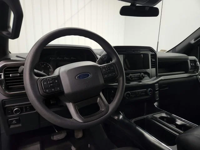 Used 2023 White Ford XLT image 17