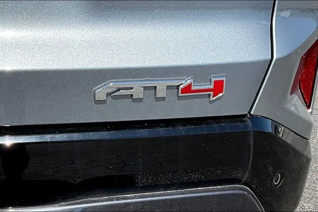 2026 GMC Terrain AT4 - Photo 8