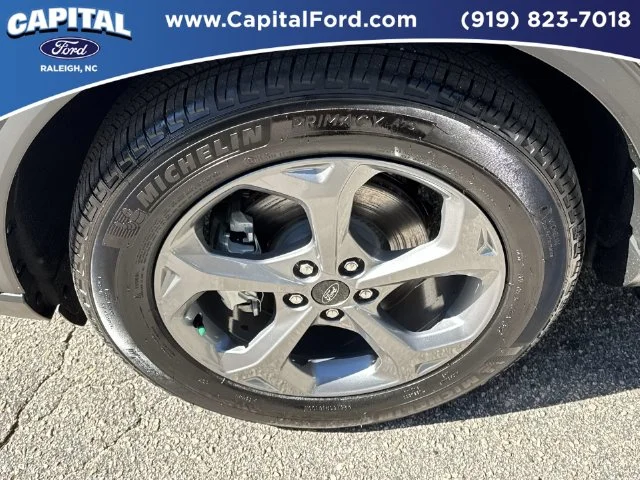 Used 2025 Gray Ford ST-Line image 13
