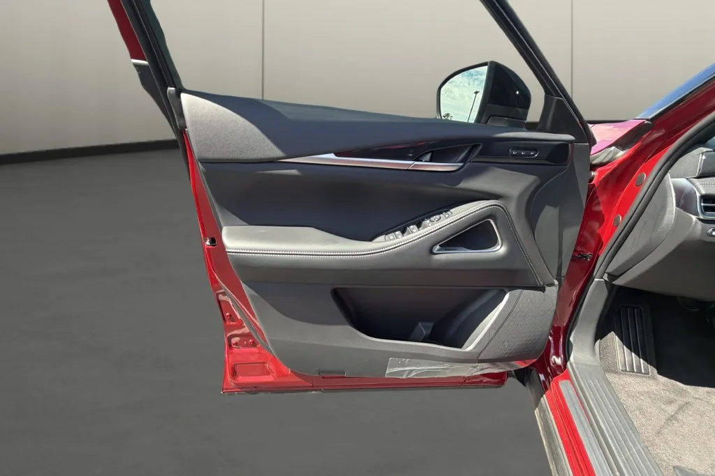 New 2027 2T SUN RED INFINITI Sport AWD image 14