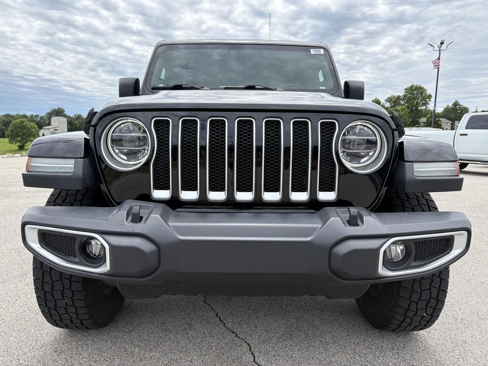 Used 2020 Black Clearcoat Jeep North Edition image 16