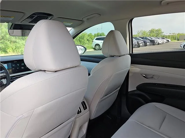 New 2026 Creamy White Pearl Hyundai SEL image 8