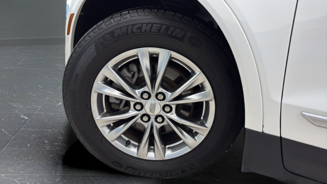 Used 2020 White Cadillac Premium Luxury image 37