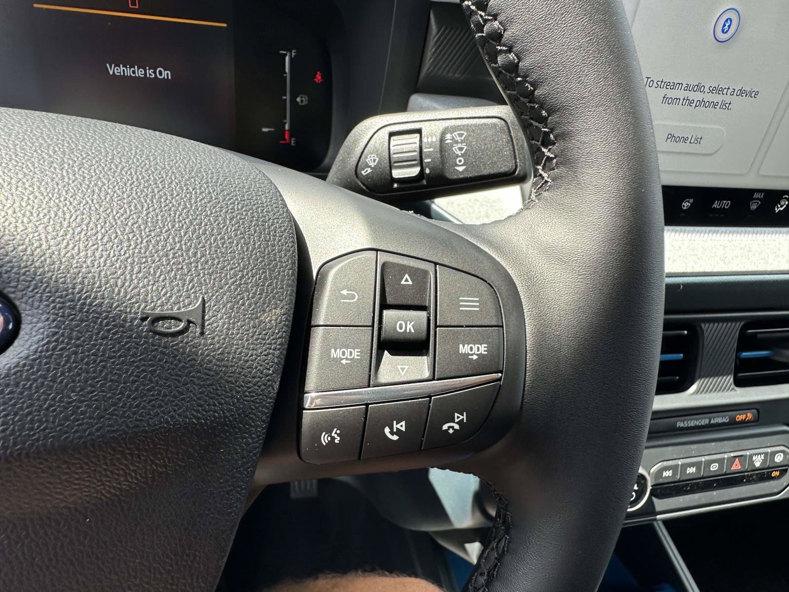 New 2026 Carbonized Gray Metallic Ford XLT image 22