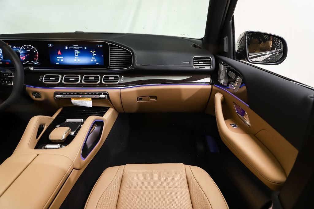 New 2026 Black Mercedes-Benz GLS 450 image 20