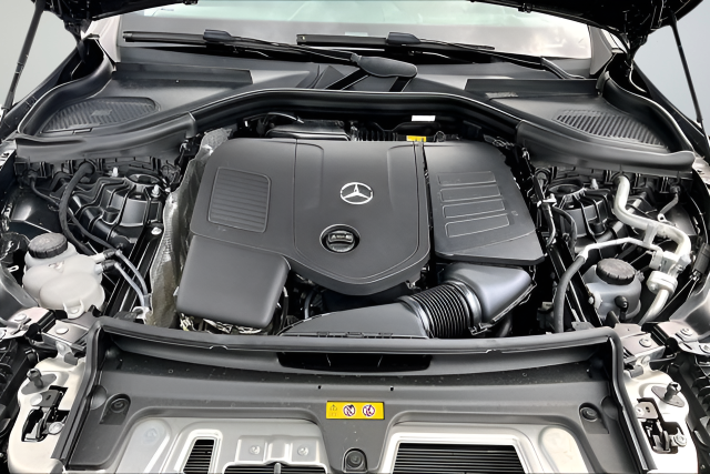 Used 2026 Gray Mercedes-Benz GLC 300 image 11