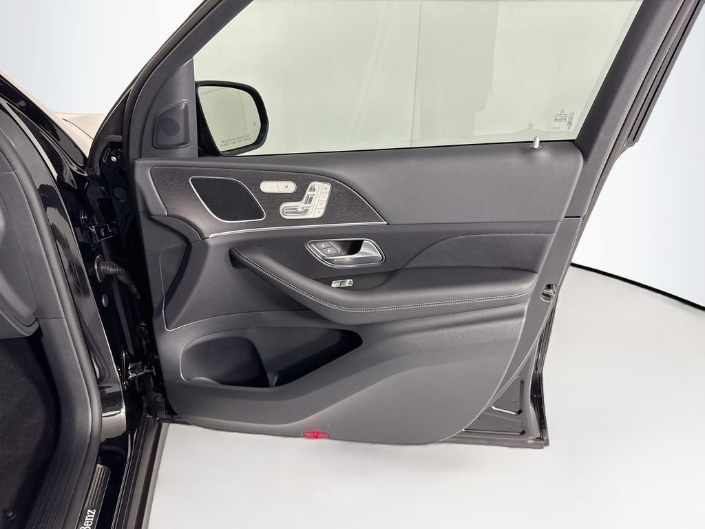 Certified Used 2026 Black Mercedes-Benz GLE 350 image 25
