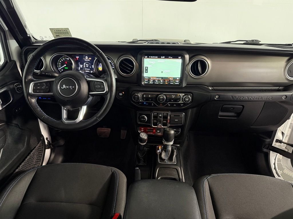 Certified Used 2022 White Jeep Unlimited Rubicon 4xe image 13