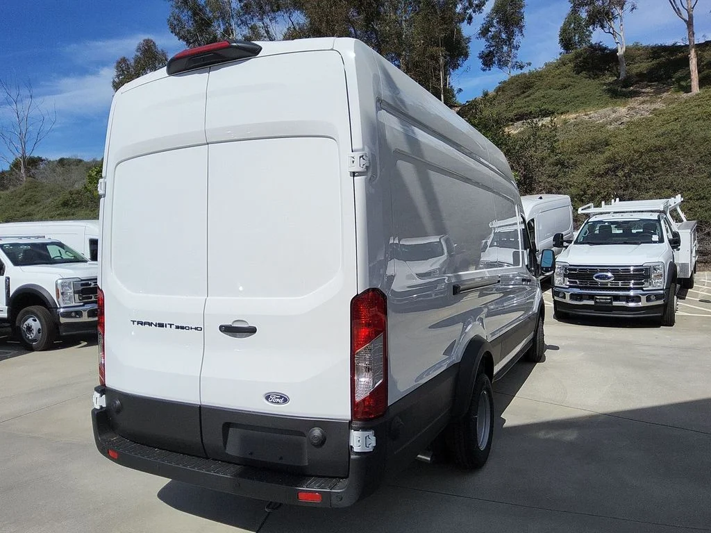 New 2026 White Ford Base image 17