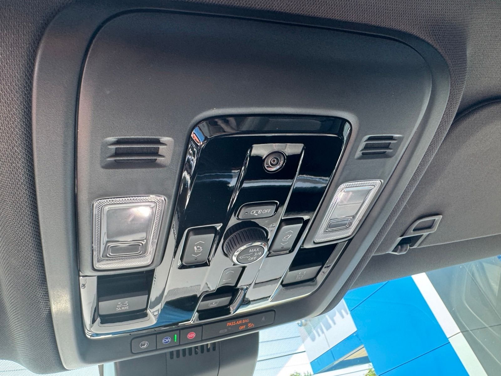 Used 2026 White Chevrolet RST image 18