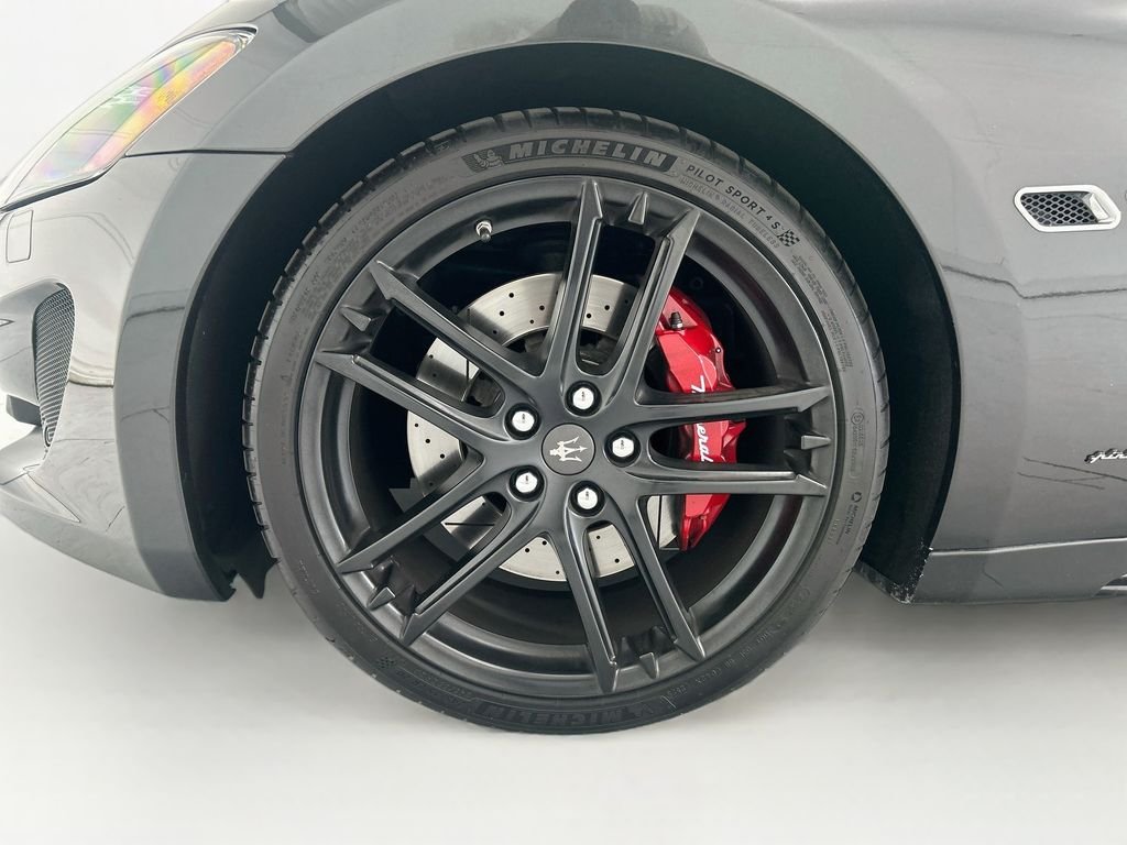 Used 2017 Grigio Granito Metallic Maserati Sport image 33