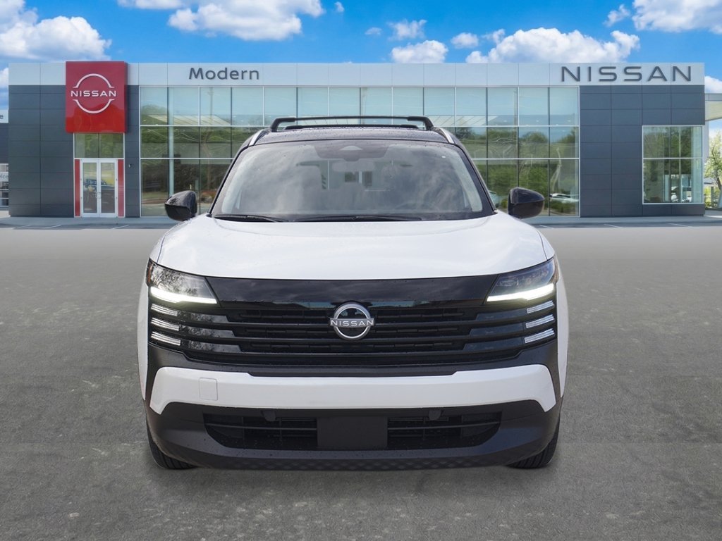 New 2026 Aspen White TriCoat / Super Black Two-tone Nissan SV image 8