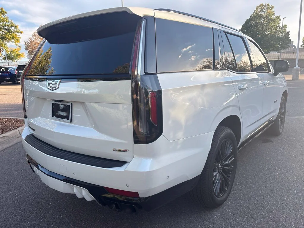 Used 2024 White Cadillac V-Series image 5