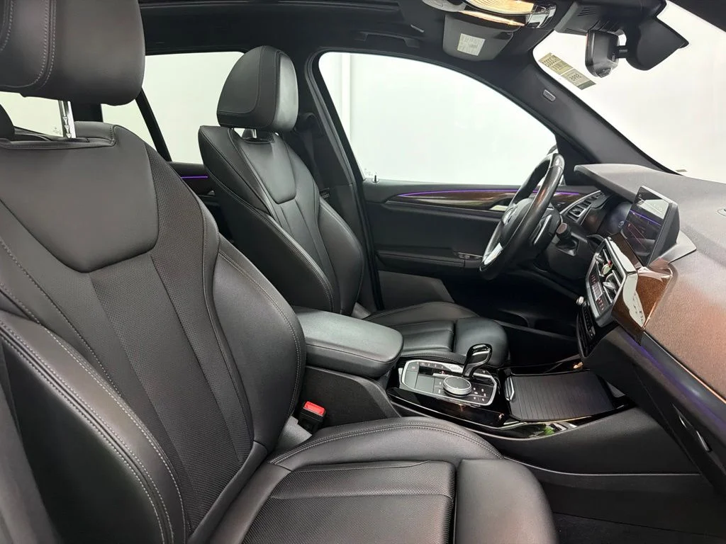 Used 2023 Gray BMW xDrive30i image 32