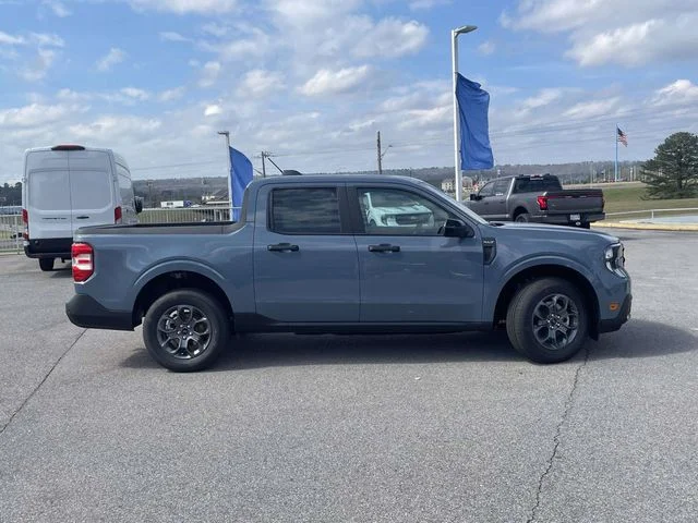New 2026 Azure Gray Metallic Tri-Coat Ford XLT image 2