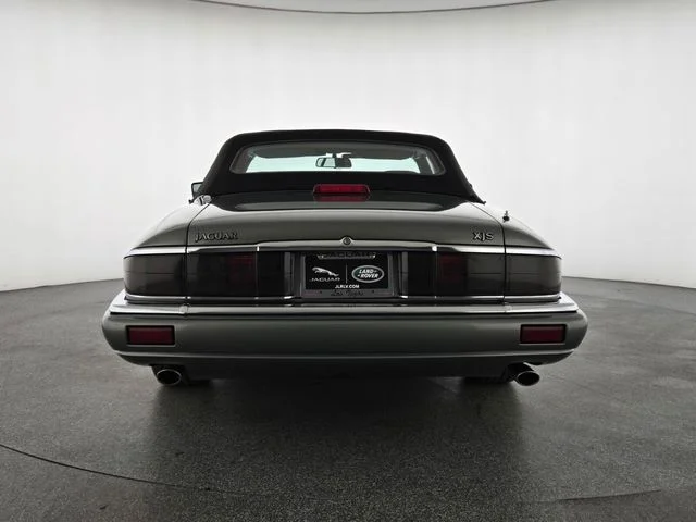 Used 1995 Green Jaguar 2+2 image 7