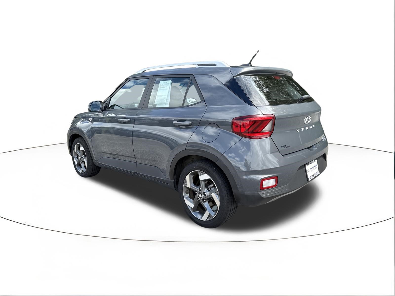 Used 2025 Ecotronic Gray Hyundai SEL image 5