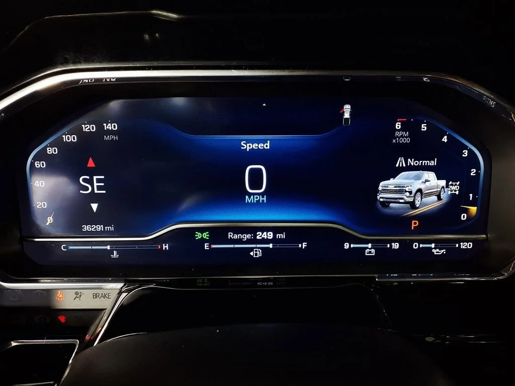Used 2025 Slate Gray Metallic Chevrolet RST image 18