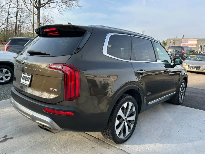 2021 Kia Telluride S - Photo 10