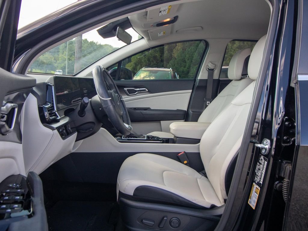 2025 Kia Sportage EX - Photo 7