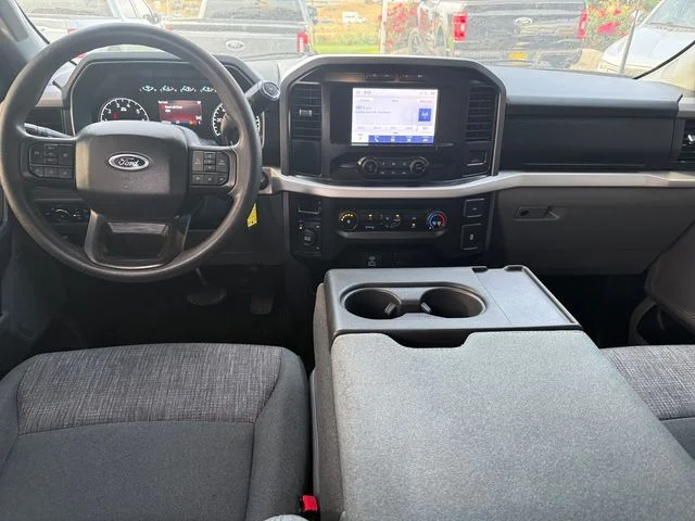 Used 2023 Blue Ford XLT image 17