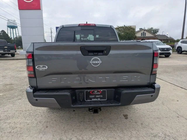 New 2027 Gun Metallic Nissan Crew Cab SV image 5