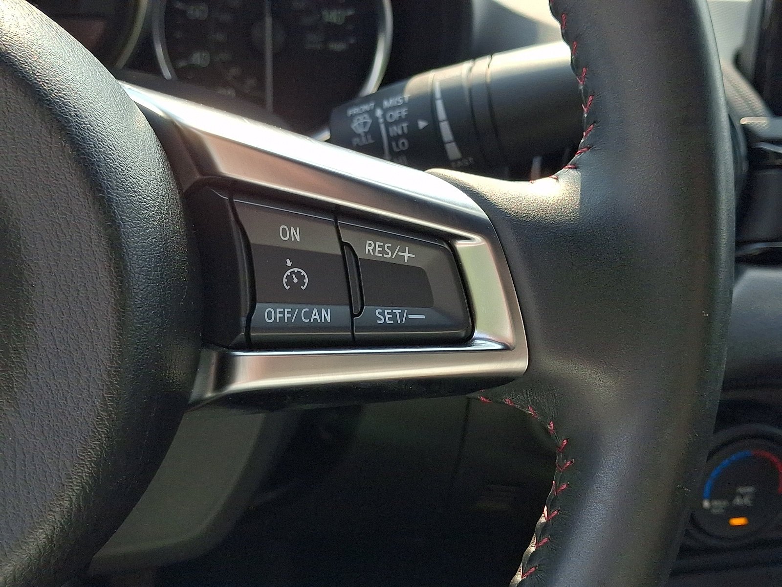 Used 2018 Machine Gray Mazda Club image 27
