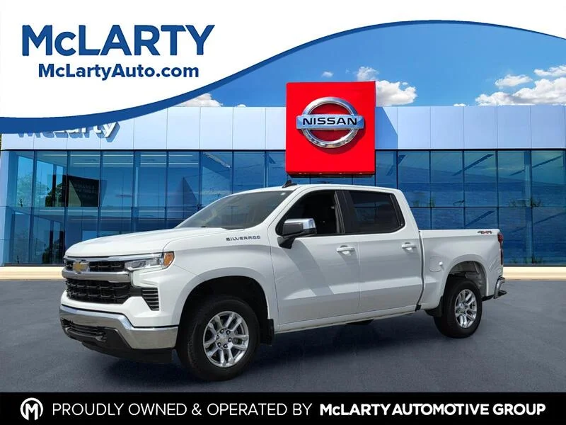 Used 2023 Summit White CHEVROLET 4WD CREW CAB 147" LT W/2FL image 1