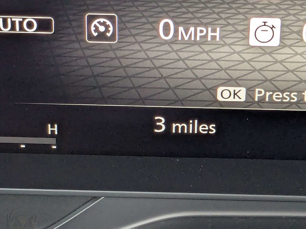 New 2026 Boulder Gray Pearl Nissan Platinum image 31