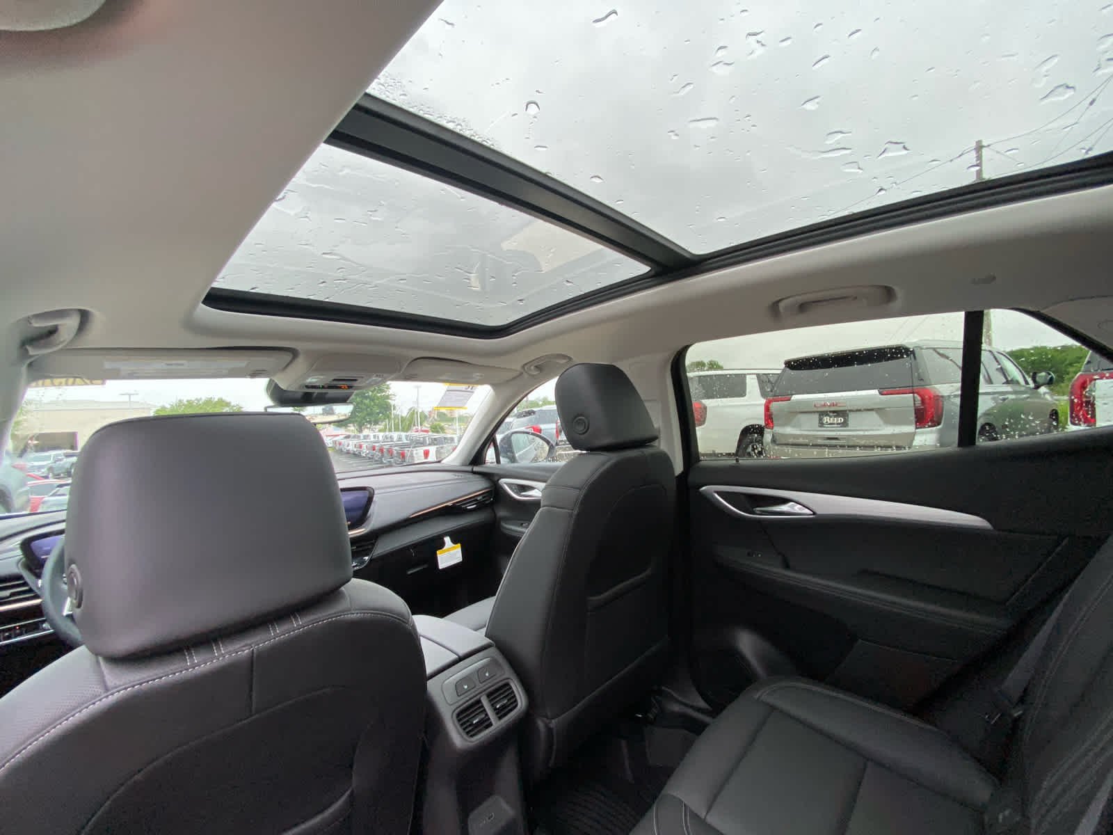 2026 Buick Envision Avenir - Photo 25