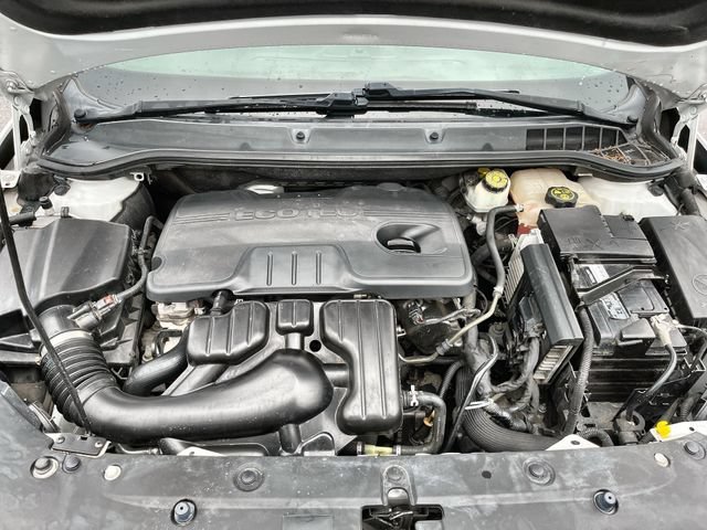 Used 2013 SUMMIT WHITE Buick BASE image 18