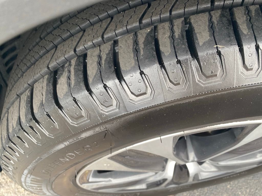 Used 2022 Black Toyota XLE image 39