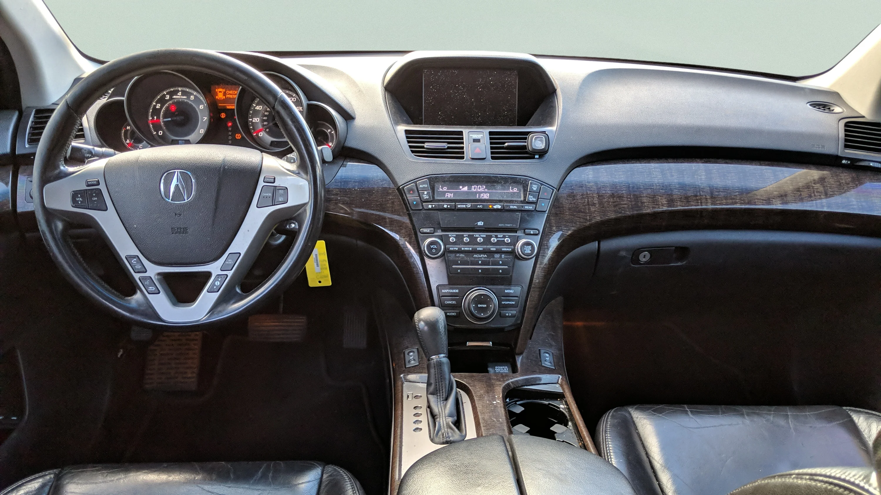 Used 2011 Silver Acura 6-SPD AT image 9